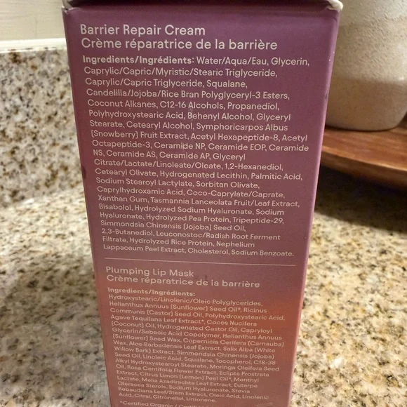 Plump Perfectors Lip & Face Hydrating Balm - Pink - Picture 3 of 4